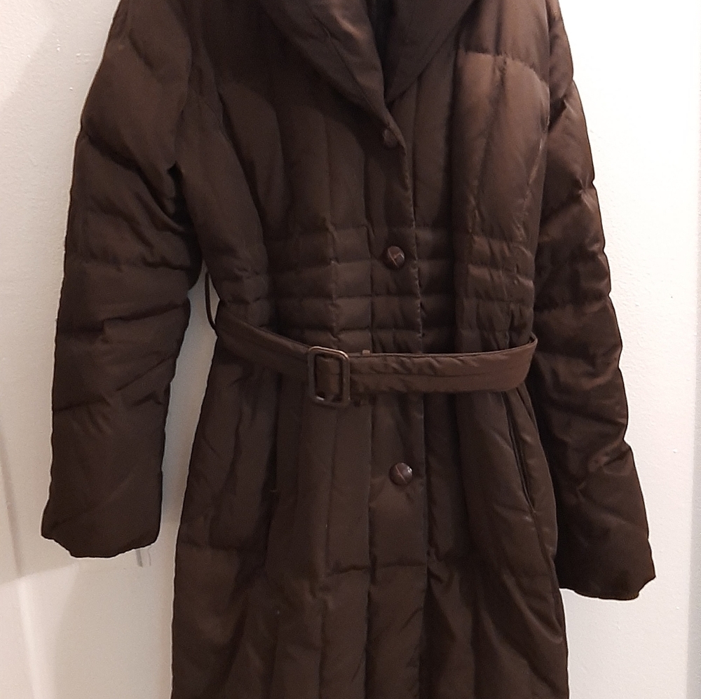 JONES NEWYORK WOMEN'S LONG COAT.SZ::S.  SHELL.LINING INSULATION 60% DOWN 40% FEA